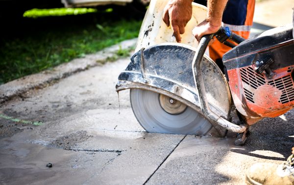 Walkway Cutting in Summerville